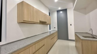 2 Storey Managerial Staff  House Vallacar Transit Inc. — Photo 5